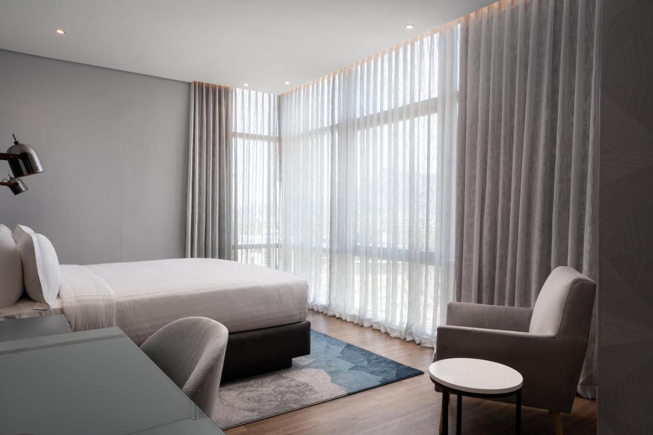 Grotere Kamer met 1 Kingsize Bed