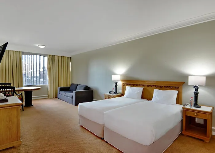 Family Hotel: The Capetonian - Halal